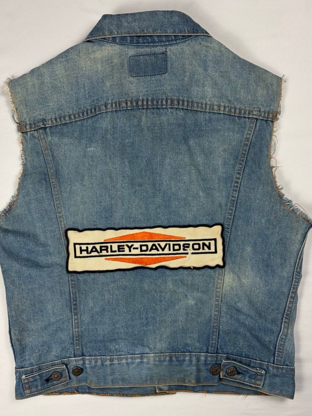 Vintage Big E 1960s/70s Levi's Type 3 70505 0217 Cut Off Vest Harley Patch 20x22